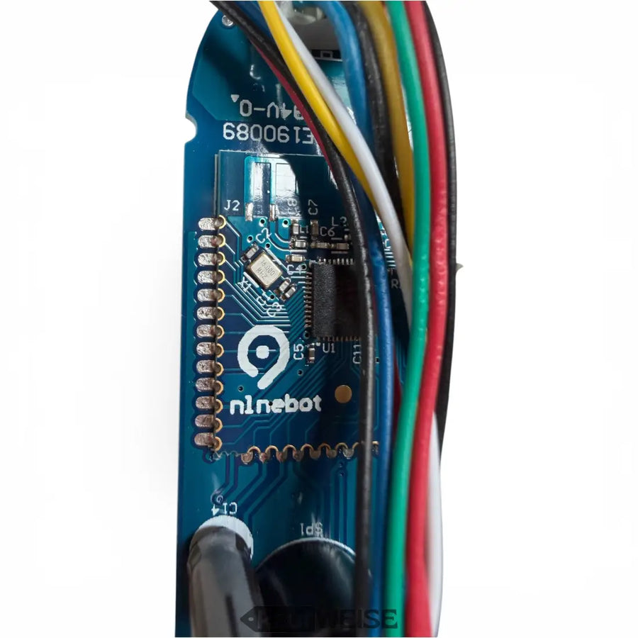 Integreeritud Bluetooth-modul nutitelefoni rakenduse integreerimiseks